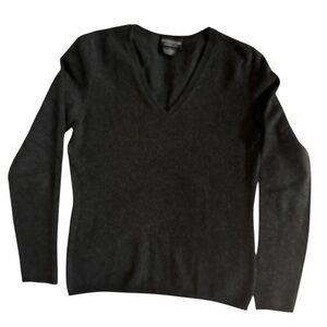 Sutton Studio Charcoal 100% Cashmere V Neck Sweater Size M